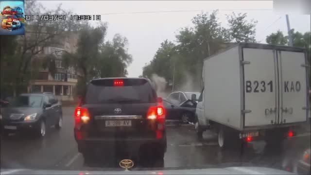Горе Учителя |Быдло за Рулем|Мгновенная карма|ДТП| ДТП Подборка на Видеорегистратор| Аварии смотреть онлайн