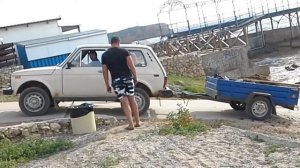 Машина нива прицеп с колёсами