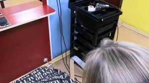 Диагональная  техника, мелирование 14 прядей.