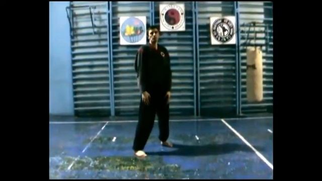 Школа цветов Золотой лотос KHI KONG DONG смотреть онлайн