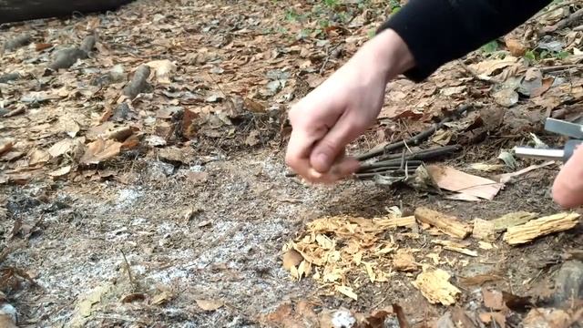 Как разжечь огонь в сыром лесу? Пригодиться точно. смотреть онлайн