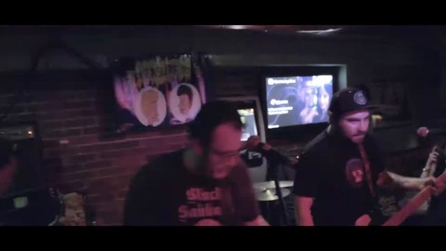 Pleasure Toys(live video by Toto Barto) смотреть онлайн