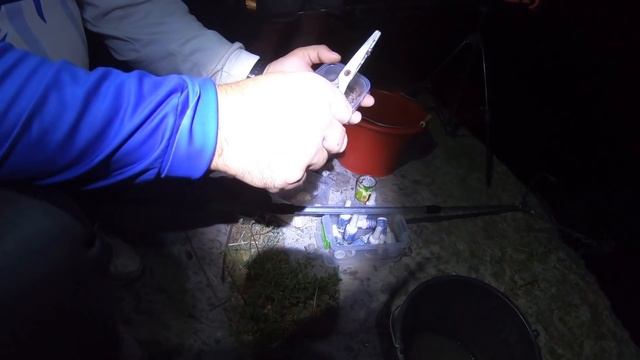 БЕШЕННЫЙ КЛЕВ. НОЧНОЙ ВЫХОД ЛЕЩА. ОТЛИЧНАЯ КОМПАНИЯ. смотреть онлайн