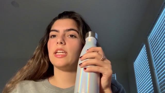 Louis Vuitton Graceful Review + What’s In My Bag смотреть онлайн