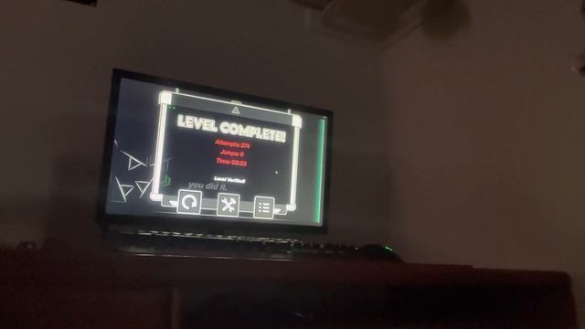 Dark Wave 100% (new hardest wave challenge) смотреть онлайн