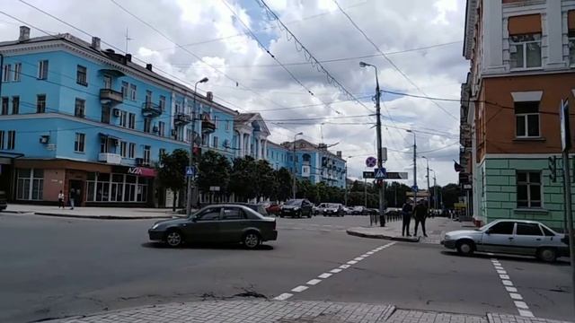 ДНР-2021. МАКЕЕВКА СЕГОДНЯ, ИЮНЬ 2021: ЦЕНТР ГОРОДА, ЧЕРЁМУШКИ. DPR, MAKEEVKA TODAY. Makeevka centr смотреть онлайн