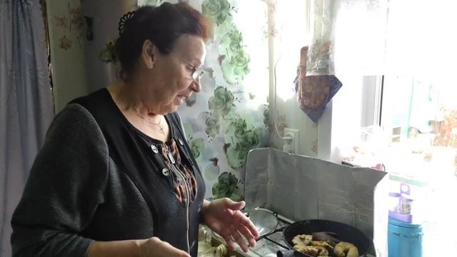ПЯТНИЦА-РЫБНЫЙ ДЕНЬ. ГОСТИНЦЫ ОТ ПЕРОВЫХ. ВОТ И ЗАБОЛЕЛИ смотреть онлайн