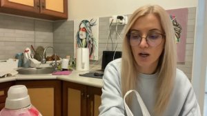 VLOGMAS: Кира проспала маникюр. Закупилась косметикой. Одела ШАНТИ обувь.