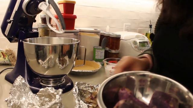Ube Bae Baby Pie--Sweet Potato Pie's Fly Fil-Am Auntie смотреть онлайн