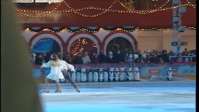 Открытие катка "Навигатор 2020 – 2021" в Парке Горького смотреть онлайн