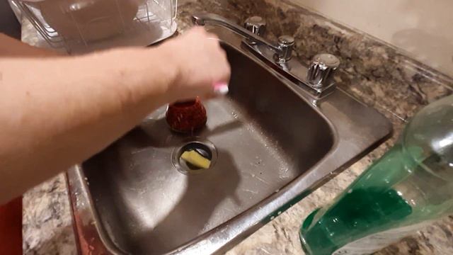 Simplest way to clean a silicone bong смотреть онлайн