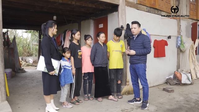 Một Chiếc Xe - Triệu Nụ Cười: Chuyến đi Yên Bái đáng nhớ, chiếc xe mang cơ hội đến trường cho em nh смотреть онлайн