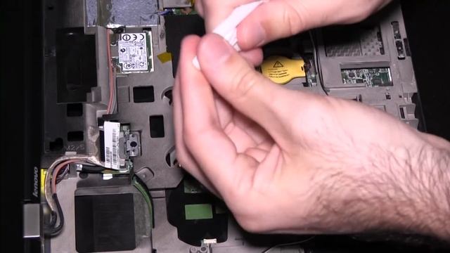 Lenovo ThinkPad T420 Repair: CPU Thermal Paste & Fan смотреть онлайн