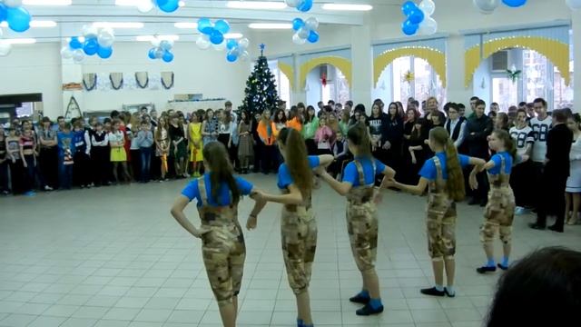 Встреча на танцполе - 6Б смотреть онлайн