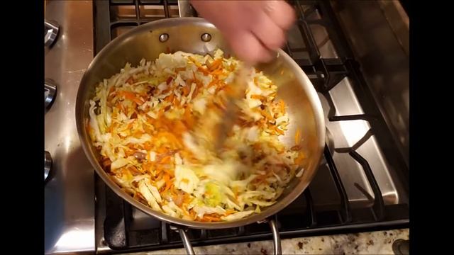 Russian Cabbage Pie смотреть онлайн