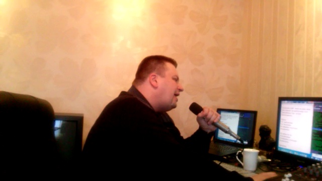 Он твоя иллюзия (Ф. Киркоров) исполняет Илья Синенко смотреть онлайн