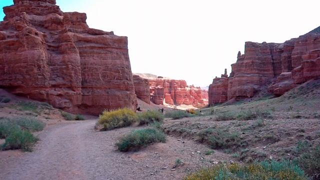 Зачем все едут в АЛМАТЫ??? смотреть онлайн