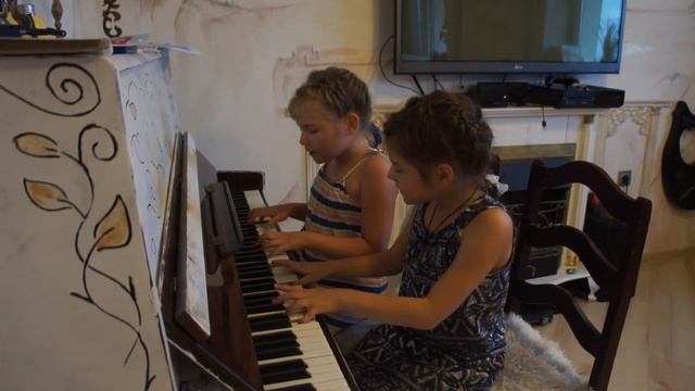 В.Берестов Увела меня тропинка. Музыка Киры Шайкиной смотреть онлайн