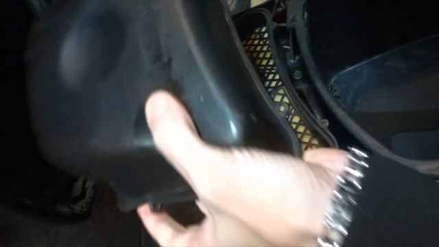 скутер R5 LEIKE GP смотреть онлайн