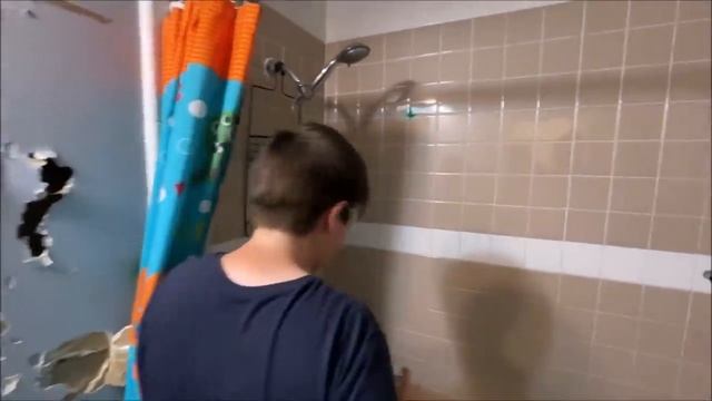 ?Kid Temper Tantrum? Trashes And Destroys Bathroom! Parents FREAK OUT! |HBADA E3 Ergonomic Chair смотреть онлайн