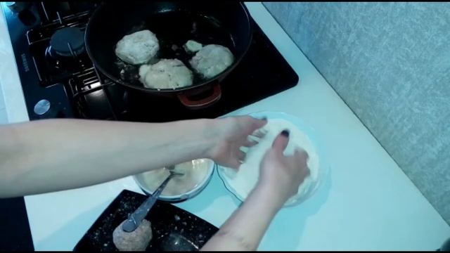 КОТЛЕТЫ С ГРИБАМИ . ОТ ШЕФ ПОВАРА .. САМЫЕ ВКУСНЫЕ КОТЛЕТЫ В МИРЕ смотреть онлайн