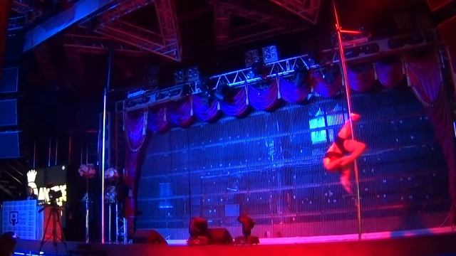 Pole dance в Белгороде /Dancing Queens 2018 /Якубович Аделина /Vanili смотреть онлайн
