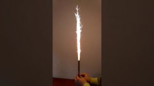 Обзор Свечи-фейерверки в торт - 16 см, 80 сек. работы T-16-80