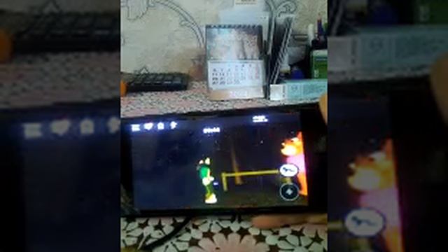 В гостях у бабушки сижу в телефоне в роблоксе и лайке смотреть онлайн