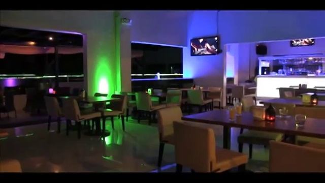 Travels - Ace Hotel and Suites смотреть онлайн