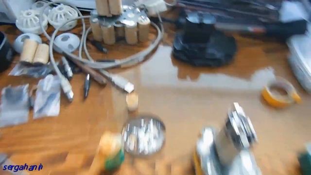 РЕМОНТ АККУМУЛЯТОРА для ШУРУПОВЁРТА 18V.Просто и удобно.Замена батареек. смотреть онлайн