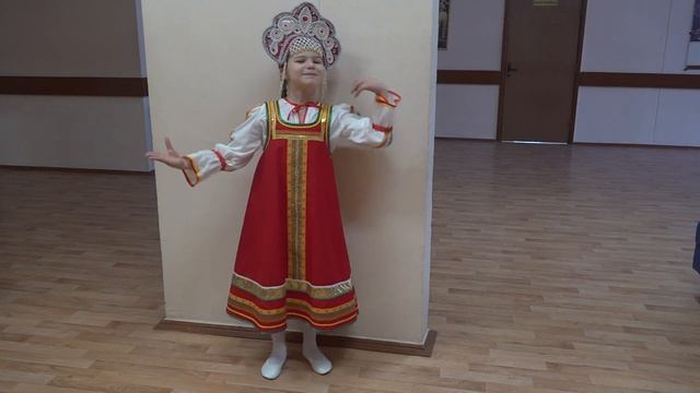 Верхоглядова Валентина, автор Даннаис дде Даненн "Сказки медвежонка Кузи" (третья сказка) смотреть онлайн