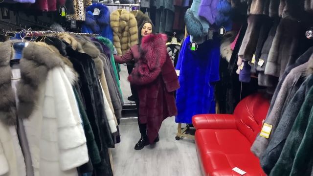 ПРИВЛЕКАТЕЛЬНЫЕ ШУБКИ ПО ПРИЯТНЫМ ЦЕНАМ?ПОДАРКИ ПОКУПАТЕЛЯМ?Л3-07 Рынок Садовод Москва смотреть онлайн