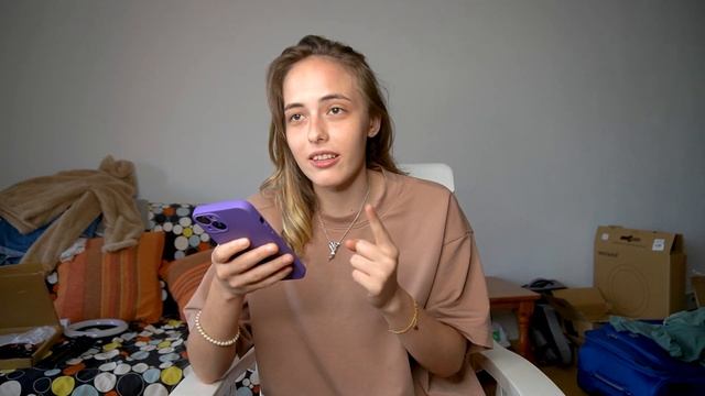 СЛИЛИ МОЙ ТГ + РАСПАКОВКА ПОДАРКА || NIKOL KOULEN смотреть онлайн