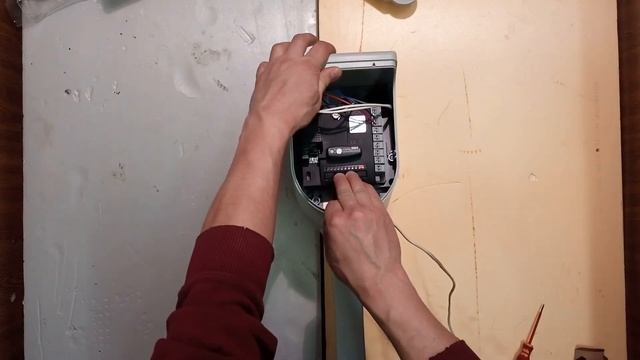 Автоматика для распашных ворот Nice HOPP смотреть онлайн