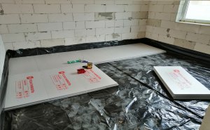 Теплый пол. Гидроизоляция и утеплитель.