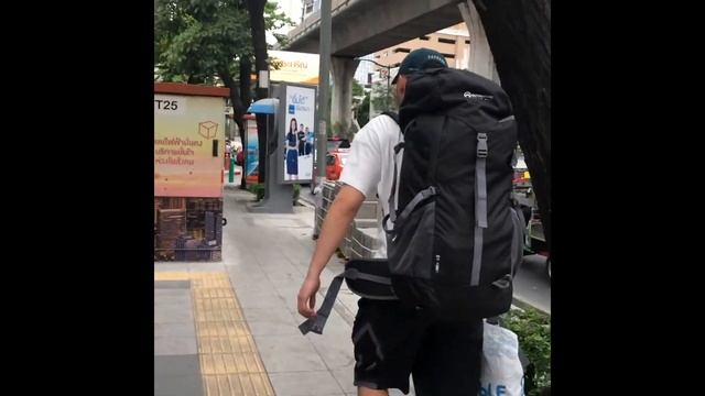 КАЗАХИ НА БАЛИ / ПРЫЖОК С ПАРАШЮТОМ В ДУБАЕ / ВОСХОЖДЕНИЕ НА ВУЛКАН / САМОЕ КРАСИВОЕ МЕСТО БАЛИ смотреть онлайн