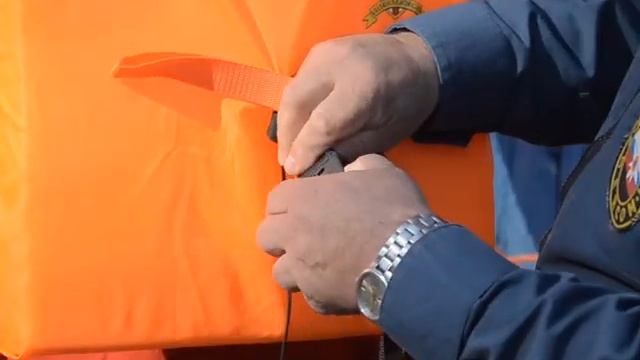 Сотрудники МЧС рассказали школьникам о правилах безопасного поведения на воде смотреть онлайн