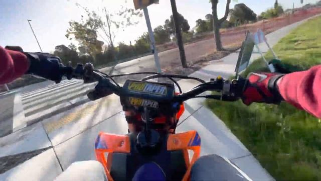 Apollo RXF 200 On and Off Road Trail Ride смотреть онлайн