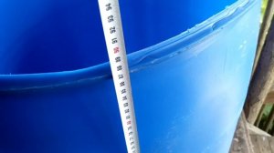 Купил пластиковую бочку.