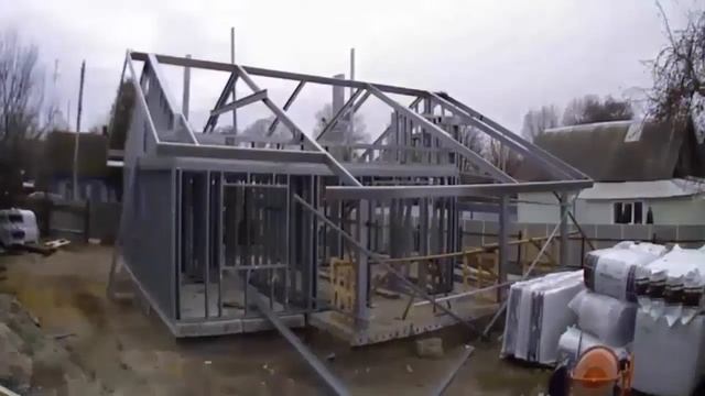 Строительство каркасного дома (часть 2). Стройка каркасника в одном видео ? ARSENAL.BY ? смотреть онлайн