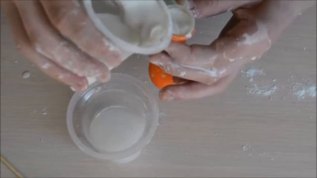 Как сделать неньютоновскую жидкость. Делаем антистресс из нее. смотреть онлайн