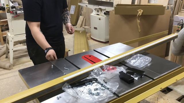 Распаковка и сборка Powermatic pm1000 смотреть онлайн