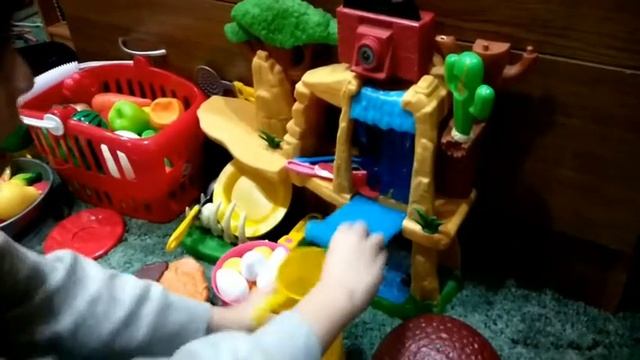 Детская кухня, готовка блюда! Играем в посудку:D смотреть онлайн