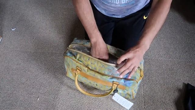 Richard Prince x Louis Vuitton Pulp Weekender PM Unboxing and Reveal смотреть онлайн
