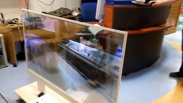 Тест прозрачного монитора(2) смотреть онлайн