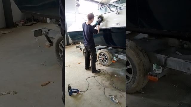 Катер Лодка Яхта Ремонт Полировка покраска алюминиевых стеклопластиковых восстановление гелькоута смотреть онлайн