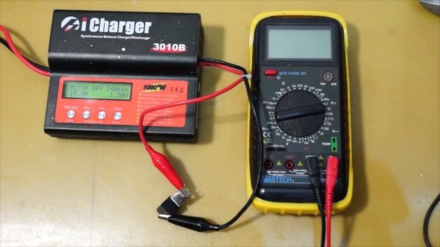 Распаковка мощных диодов Шоттки, IR100BGQ015, на 100А смотреть онлайн