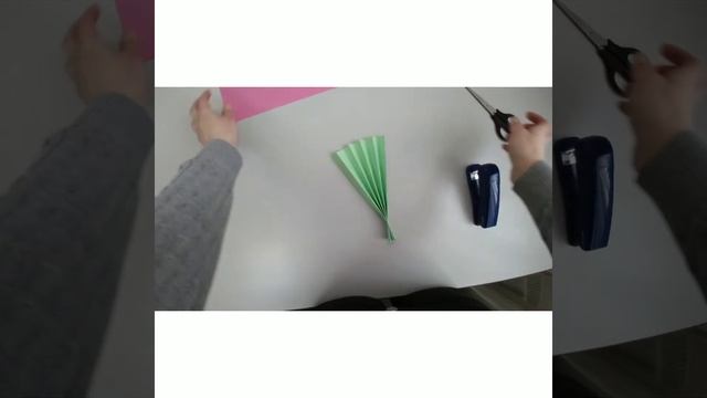 Поделка на 8 марта своими руками. Букет тюльпанов. смотреть онлайн