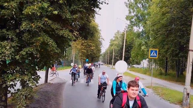 Велопробег "Привет, велосипед" в Академгородке, 21 августа 2016, вся колонна смотреть онлайн