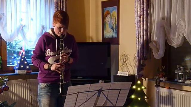 DJ GOT US FALLIN´ IN LOVE - USHER CLARINET COVER смотреть онлайн